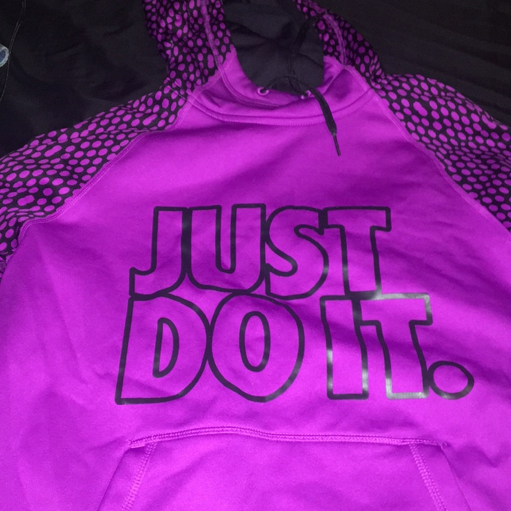 Nike therms fit sweatshirt